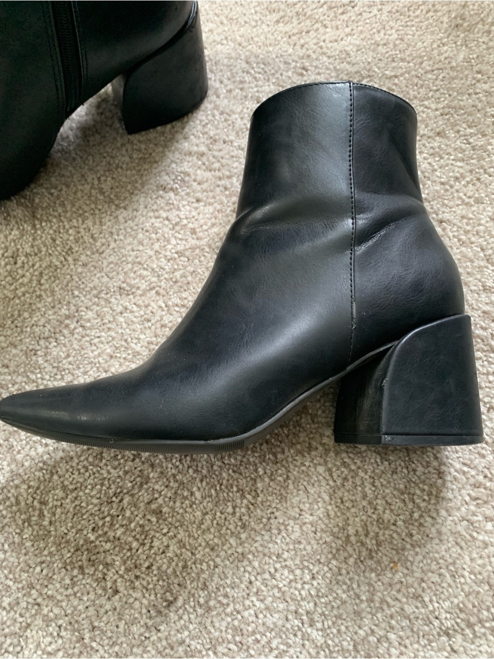 Madden Girl Black Pointed Toe Faux Leather Ankle Booties with Side Zip - Picture 2 of 4
